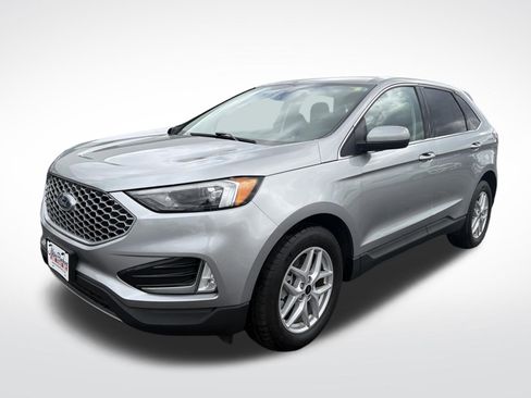 Certified 2023 Ford Edge SEL w/ Convenience Package AWD/4WD image 2
