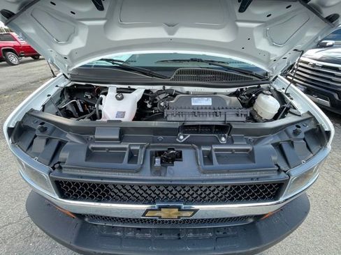 New 2025 Chevrolet Express 2500 w/ Driver Convenience Package image 12