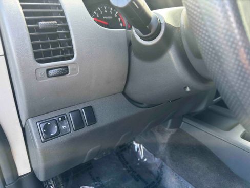 Used 2005 Nissan Xterra S w/ (P01) Power Pkg image 19