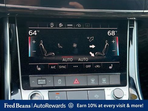 Used 2023 Audi Q7 3.0T Premium Plus w/ Premium Plus Package AWD/4WD image 22
