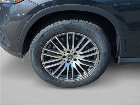 Certified 2023 Mercedes-Benz GLC 300 image 27