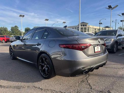 Used 2018 Alfa Romeo Giulia Ti Sport w/ Quick Order Package 22U Sport image 5