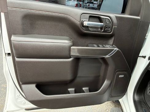 Used 2020 GMC Sierra 1500 AT4 w/ AT4 Premium Package image 12