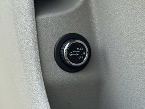 Used 2023 Cadillac XT4 Premium Luxury AWD/4WD image 18