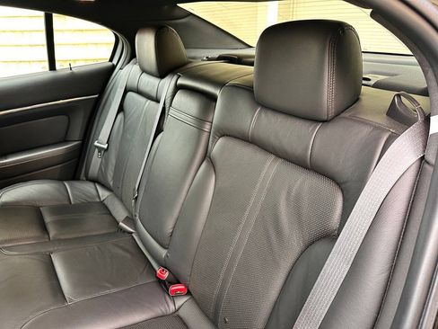 Used 2009 Lincoln MKS FWD image 68