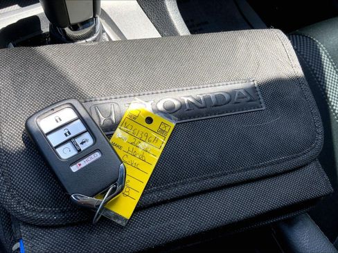 Used 2020 Honda Civic Sport image 13
