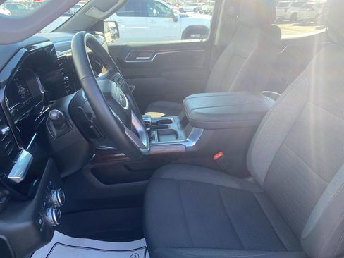 Used 2025 GMC Sierra 1500 Elevation w/ Preferred Package image 28