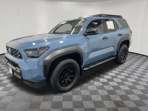 Certified 2026 Toyota 4Runner TRD Off-Road Premium AWD/4WD image 31