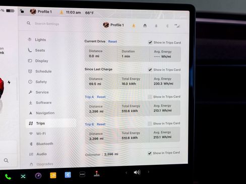 Used 2025 Tesla Model 3 image 13