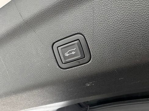 Used 2021 Chevrolet Tahoe High Country AWD/4WD image 47