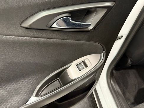 Used 2024 Chevrolet Malibu LT image 17