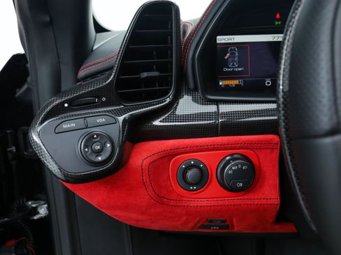 Certified 2015 Ferrari 458 Speciale A RWD image 38