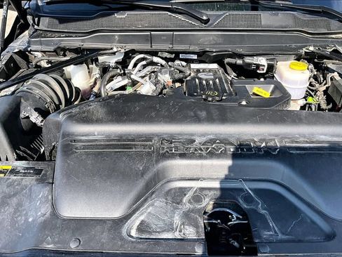 Used 2026 RAM 3500 Laramie w/ Sport Appearance Package AWD/4WD image 8