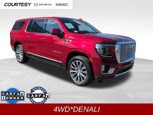 Used 2022 GMC Yukon XL Denali image 1
