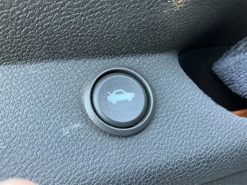 Used 2013 Chevrolet Camaro ZL1 image 30