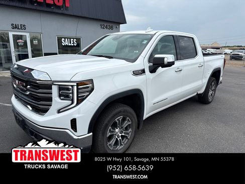 Used 2026 GMC Sierra 1500 SLT AWD/4WD image 1