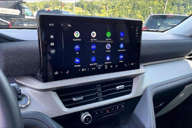 Used 2025 Ford Explorer Active RWD image 23