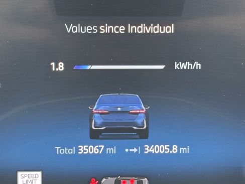 Certified 2024 BMW i5 eDrive40i w/ Convenience Package RWD image 22