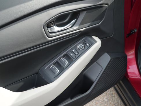 Used 2025 Honda Accord SE image 14