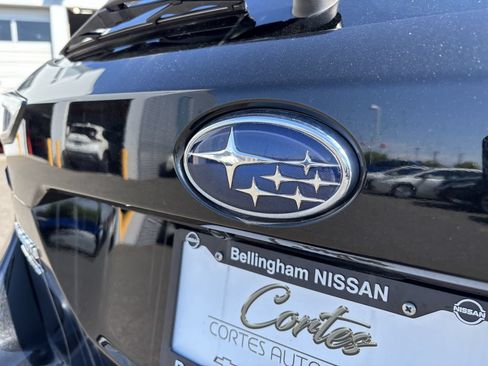 Used 2023 Subaru Outback Premium AWD/4WD image 11