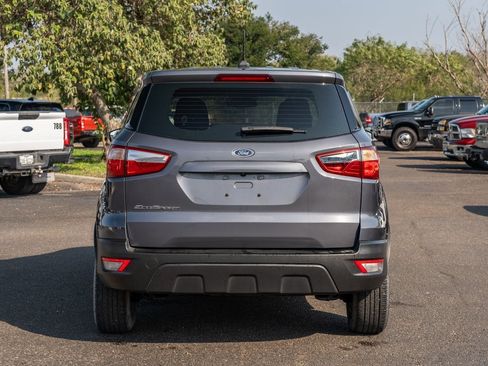 Used 2021 Ford EcoSport S image 4