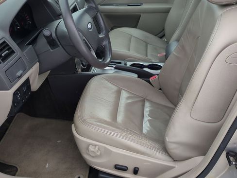 Used 2010 Ford Fusion SEL image 14