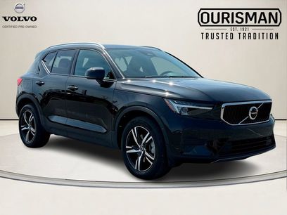 Certified 2023 Volvo XC40 B5 Core w/ Convenience Package