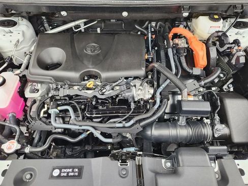 Used 2025 Toyota RAV4 Limited image 26