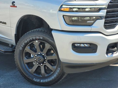 New 2026 RAM 2500 Laramie AWD/4WD image 6
