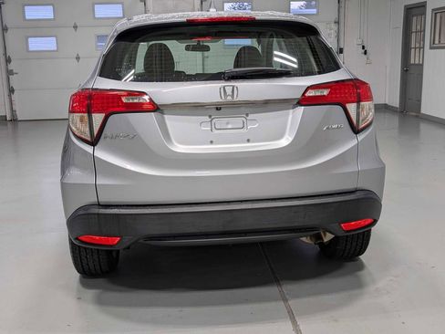 Used 2019 Honda HR-V LX image 7
