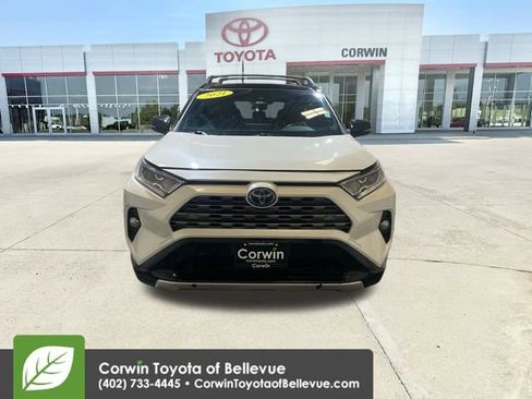 Used 2021 Toyota RAV4 XSE image 3