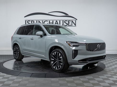 New 2026 Volvo XC90 B6 Plus w/ Protection Package Premier image 3