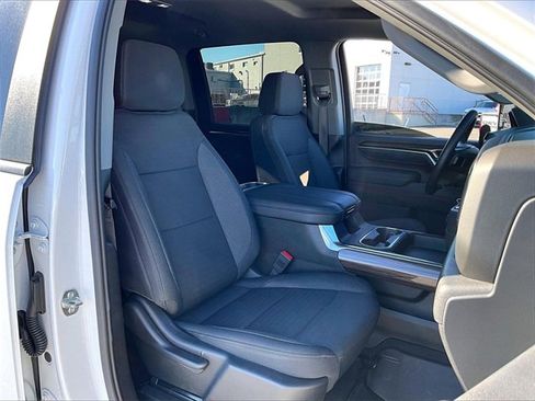 Used 2025 Chevrolet Silverado 2500 LT image 10