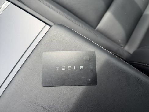 Used 2025 Tesla Model 3 Long Range RWD image 35