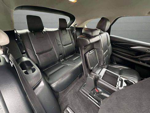 Used 2018 MAZDA CX-9 Touring image 28