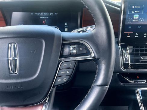 Used 2023 Lincoln Navigator Reserve RWD image 25