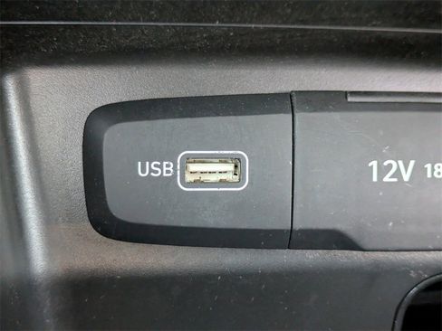 Used 2023 Hyundai Santa Cruz SEL Premium image 21