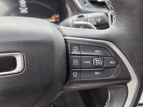 Used 2021 Jeep Grand Cherokee L Limited w/ Luxury Tech Group II image 33