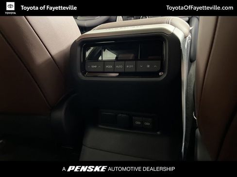 Used 2026 Toyota Land Cruiser w/ Premium Package image 9