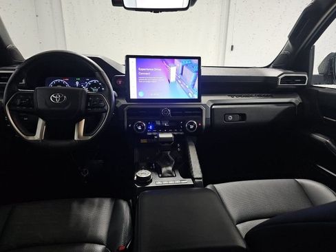 Used 2024 Toyota Tacoma TRD Off-Road w/ TRD Off Road Premium Package AWD/4WD image 11