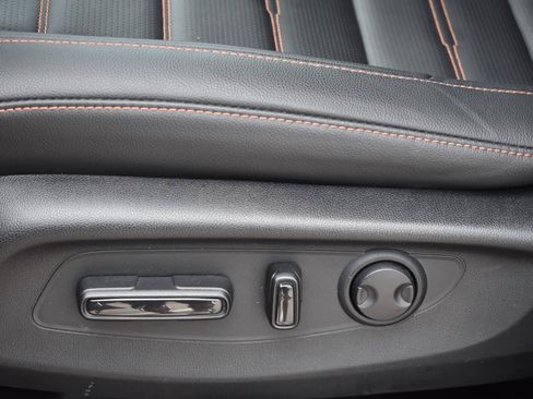 Used 2025 Honda CR-V Sport Touring image 25