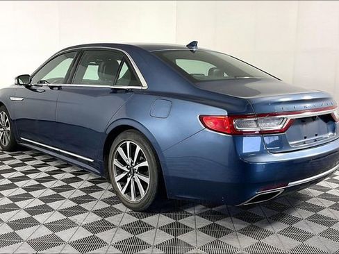 Used 2020 Lincoln Continental FWD image 2