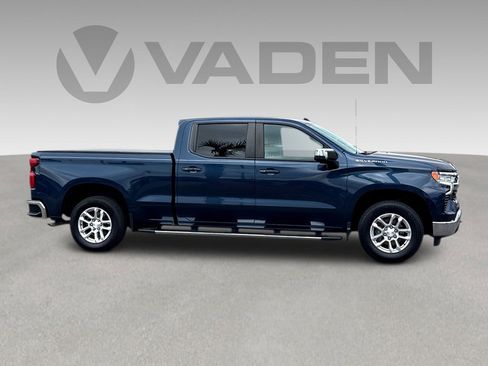Used 2022 Chevrolet Silverado 1500 LT w/ Safety Package image 32