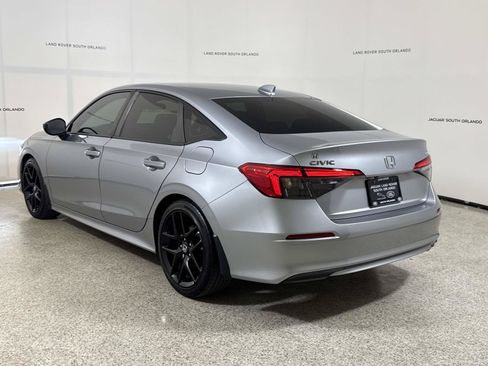 Used 2024 Honda Civic Sport image 3