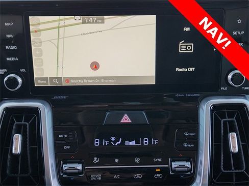 Used 2024 Kia Sorento SX Prestige w/ Panoramic Sunroof Package image 19