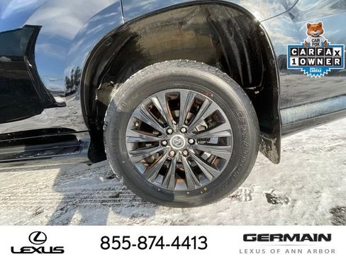 Used 2022 Lexus GX 460 Premium image 24