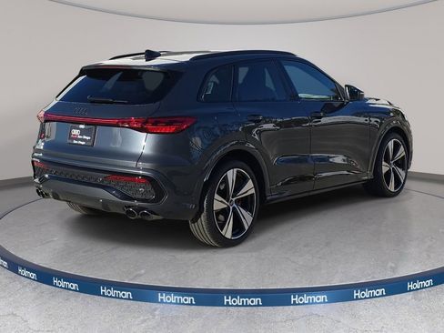 Certified 2025 Audi SQ5 Premium Plus AWD/4WD image 5