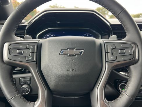 Certified 2025 Chevrolet Silverado 1500 ZR2 w/ Technology Package image 35