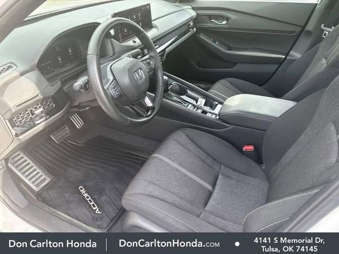 Used 2023 Honda Accord Sport image 12