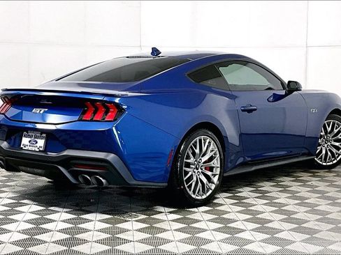 Used 2024 Ford Mustang GT Premium image 12